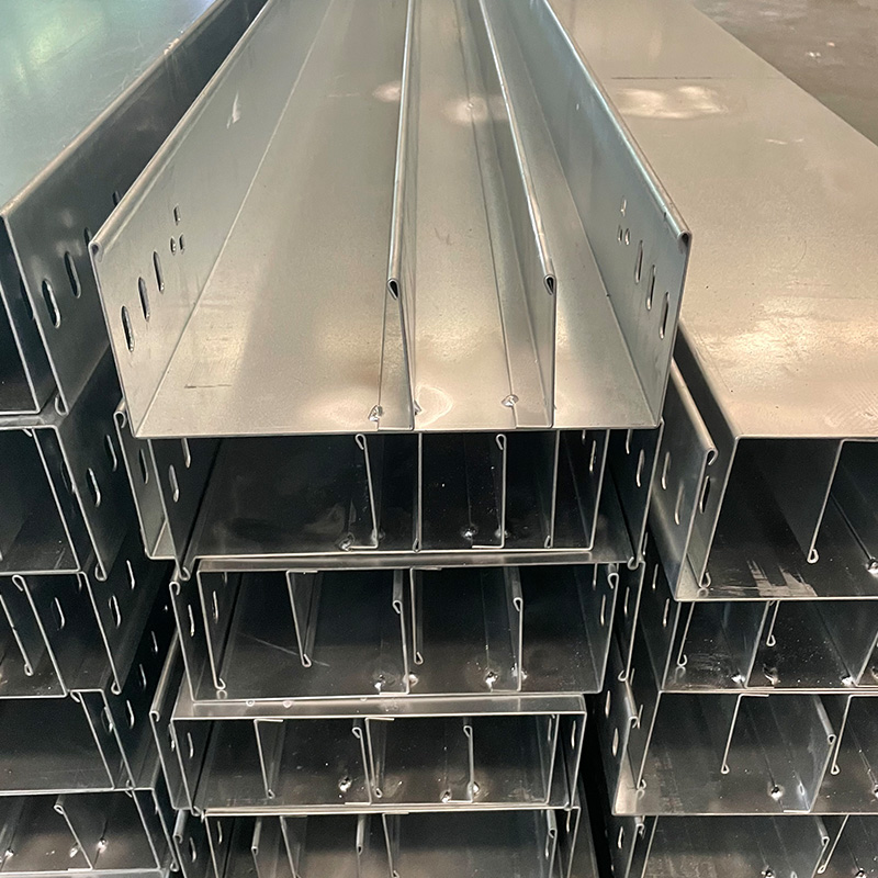 वॉटरड्रॉप एज केबल ट्रे