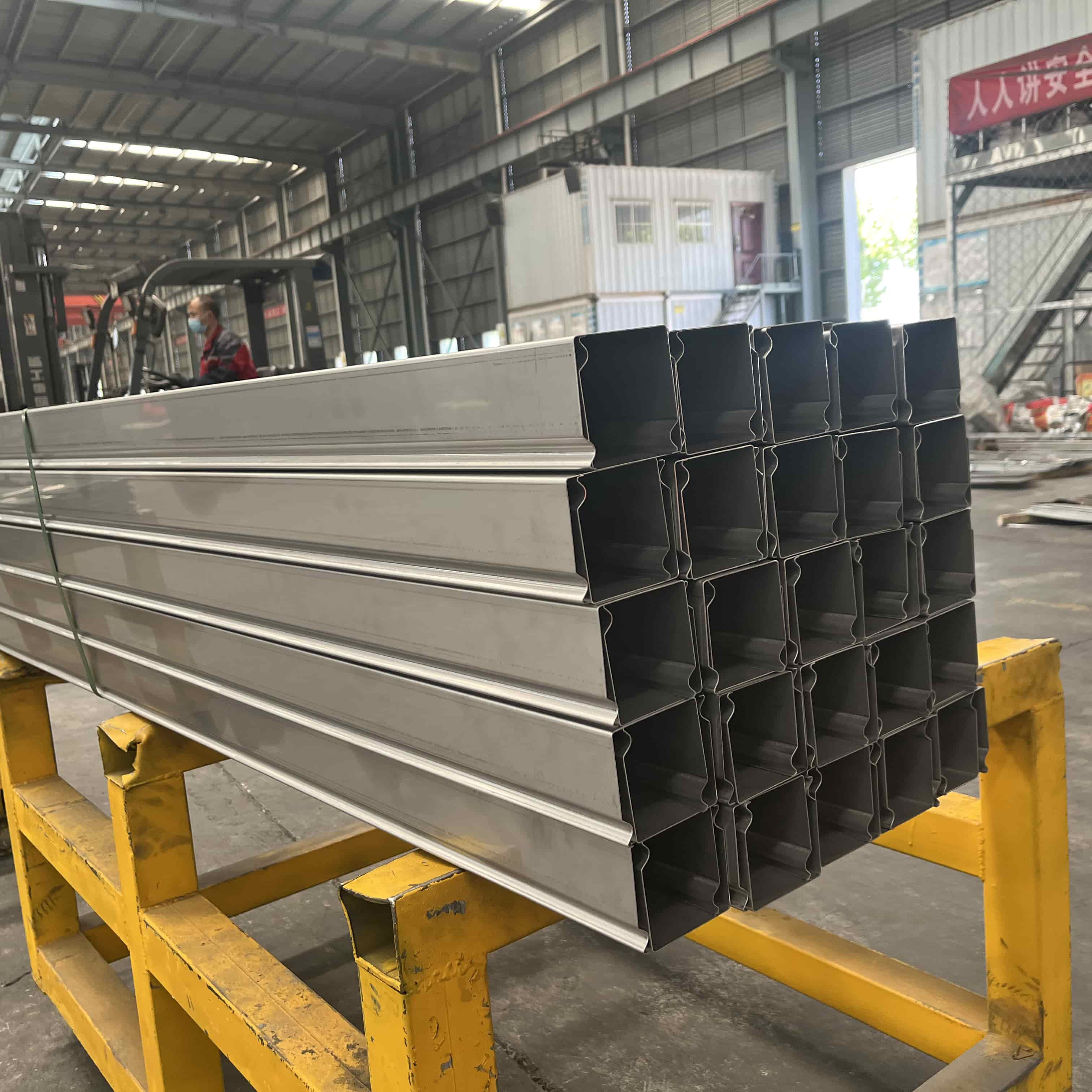 अनुकूलित गर्त केबल ट्रे