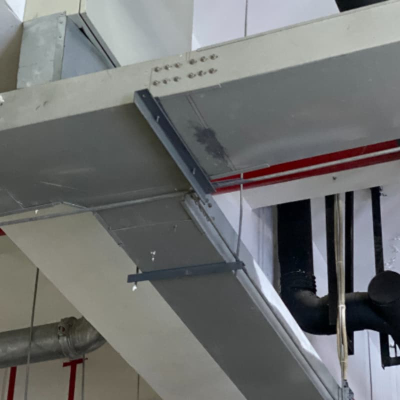 केबल ट्रे दीवार ब्रैकेट