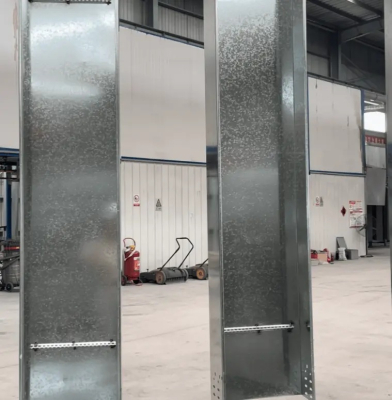 अनुकूलित दीवार पर चढ़कर केबल ट्रे