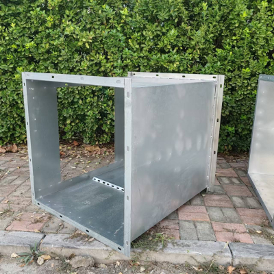 ऊर्ध्वाधर शाफ्ट केबल ट्रे