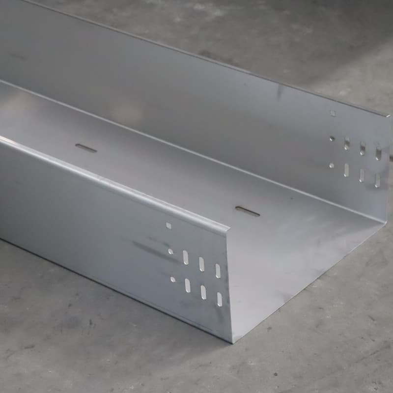 गर्त केबल ट्रे