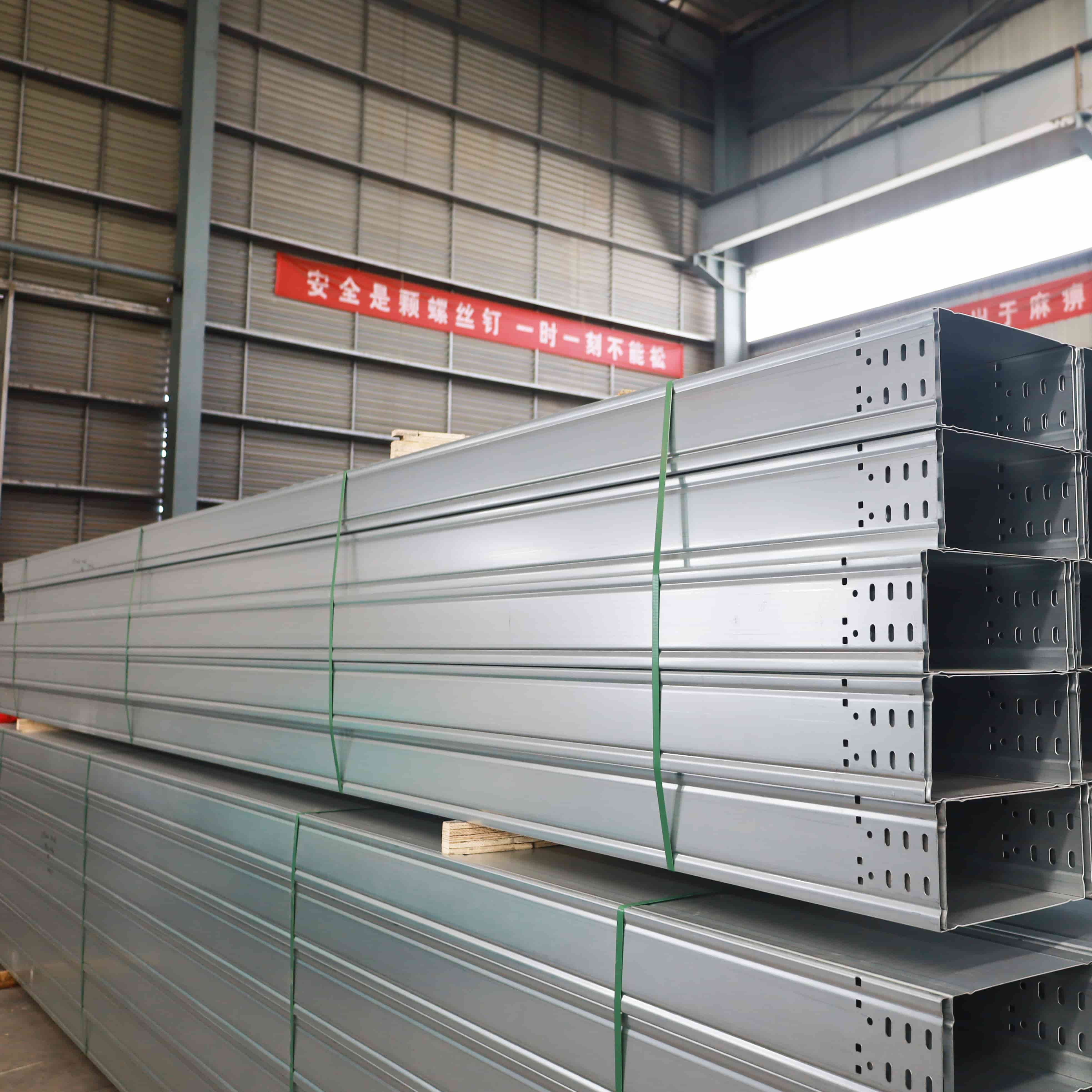 हॉट-डिप गैल्वनाइज्ड केबल ट्रे